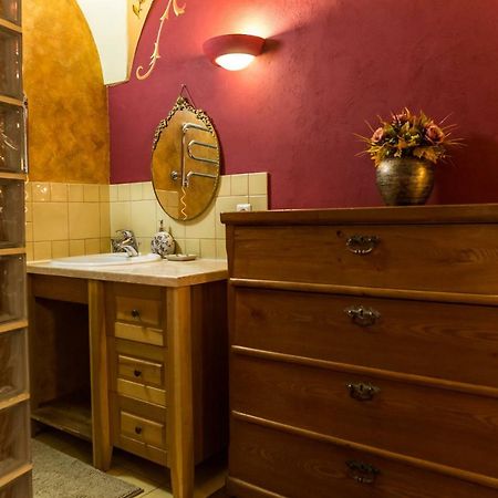 Апартаменты Antique Old Town Studio By Urban Rent Вильнюс Экстерьер фото