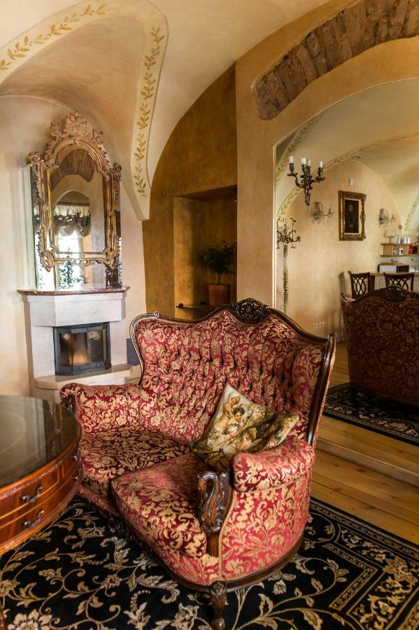 Апартаменты Antique Old Town Studio By Urban Rent Вильнюс Экстерьер фото